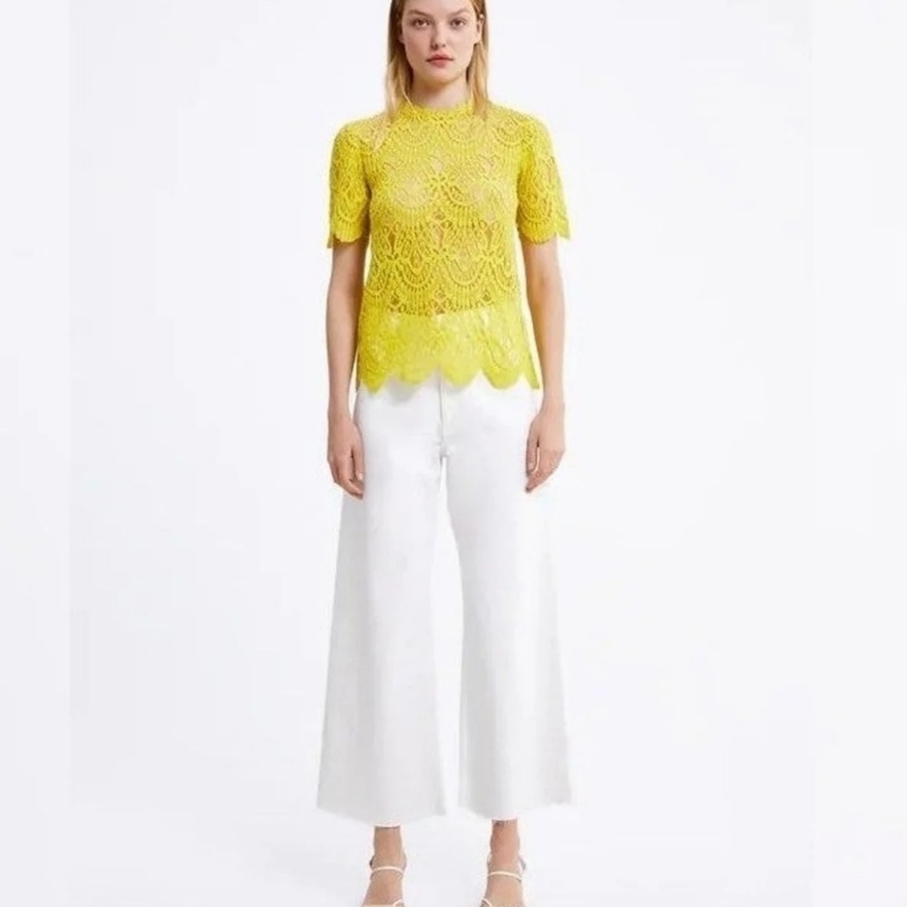 Zara Woman Lace Yellow  Top Blouse Size Small